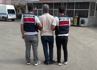 Fugitive members of terrorist FETÖ nabbed in Istanbul