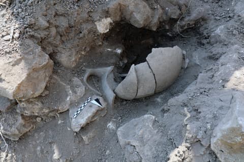 Türkiye’s ancient Lydian kitchen reveals 2,600-year-old seeds