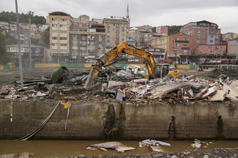Istanbul starts flood compensation as damage affects 3,000 properties