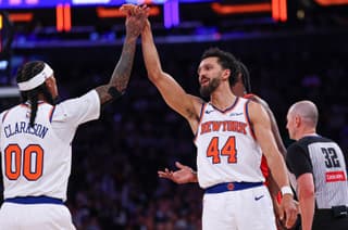 Knicks up to task for Spurs challenge as new NBA season tips off