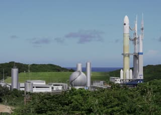 Japan to launch mission to collect samples from Mars moon
