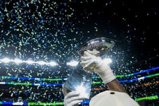 LA Super Bowl dreams on line as Rams, Chargers hit rock bottom