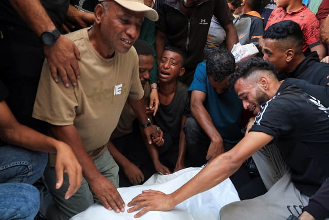 Israeli cease-fire violations kill 7-year-old girl, 3 others across Gaza