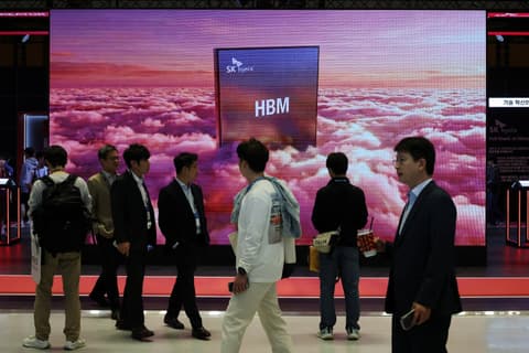 South Korean economy expands in Q3 on semiconductor exports boost