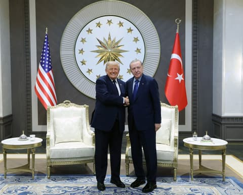 Erdoğan urges diplomacy over Hormuz, Yemen tensions in Trump call
