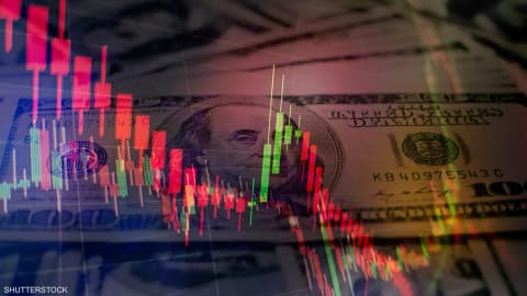عوائد السندات العالمية عند أعلى مستوياتها في نحو عقدين