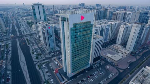10.3 مليار درهم أرباح "أبوظبي التجاري" خلال 9 أشهر بنمو 27%