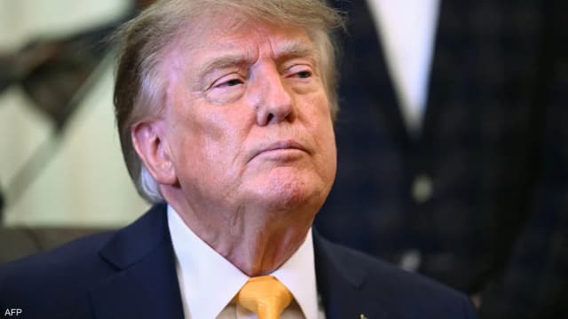 تقييد التصويت بالبريد.. هجوم حاد لترامب على المحكمة العليا
