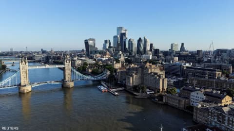 بشكل مفاجئ.. الاقتصاد البريطاني ينمو بـ 0.4% في يوليو