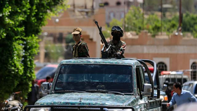 الحوثيون تثبتون مواقع قرب باب المندب بدعم من إيران وحزب الله