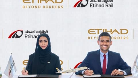 تعاون استراتيجي بين "الاتحاد للطيران" و"قطارات الاتحاد"