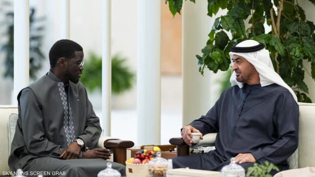 رئيس دولة الإمارات ورئيس السنغال يبحثان مؤتمر المياه 2026