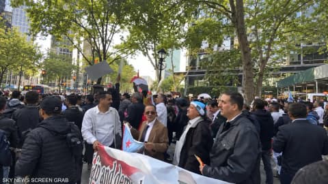 يمنيون من الجنوب يتظاهرون أمام مقر الأمم المتحدة