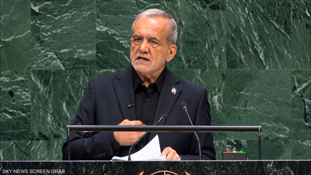 مظلومية ورسائل بلا إجابات.. ماذا حمل خطاب بزشكيان؟