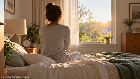 احذر هذا الخطأ.. الاستيقاظ متأخرا يوم الإجازة