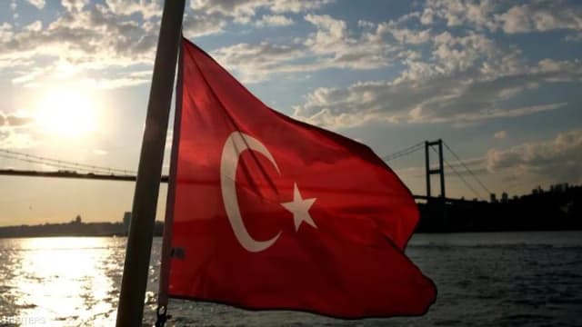 تركيا.. احتجاز 34 مشتبها بالتلاعب في الأسواق