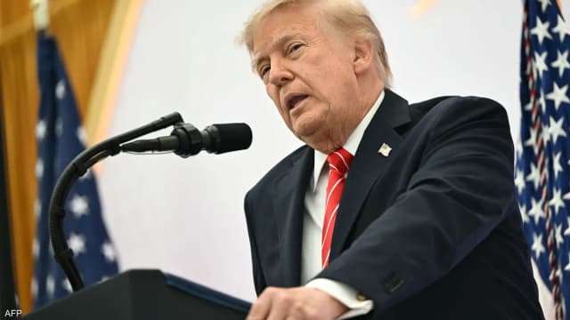 ترامب: لست من معجبي زيلينسكي.. والتعامل معه أصعب من بوتين