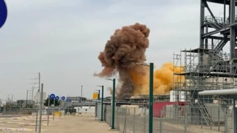 مصابون في انفجار بمصنع جنوب إسرائيل.. حديث عن تسرب مواد خطرة