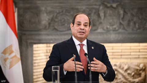 السيسي: نرفض المساس بأمن السعودية والممرات البحرية
