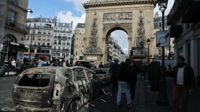 الاضطرابات ترفع تكلفة الاقتراض في فرنسا وتعمق أزمة الموازنة