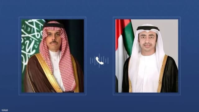 اتصال هاتفي بين عبد الله بن زايد ووزير خارجية السعودية