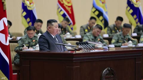 كيم جونغ أون يدعو لـ"ثورة عسكرية" ويحث على تعزيز وحدات الجيش