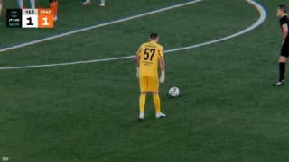 فيديو.. هدف لا يصدق من حارس مرمى في الدوري الروسي