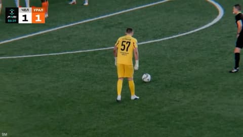 فيديو.. هدف لا يصدق من حارس مرمى في الدوري الروسي