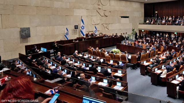الفرز الأولي في إسرائيل.. نتنياهو يتقدم دون أغلبية