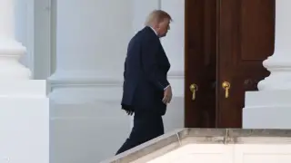 ترامب يحضر اجتماعا عن "حصار إيران"