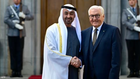 محمد بن زايد ورئيس ألمانيا يبحثان سبل تعزيز التعاون