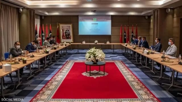 اتفاق أنقرة يخلط الأوراق.. ماذا يجري خلف الكواليس في ليبيا؟