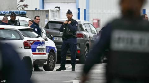 قتيل و4 مصابين بإطلاق نار قرب باريس.. وتوقيف مشتبه به