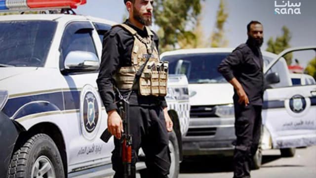 ارتفاع إصابات الأمن السوري في السويداء إلى 10