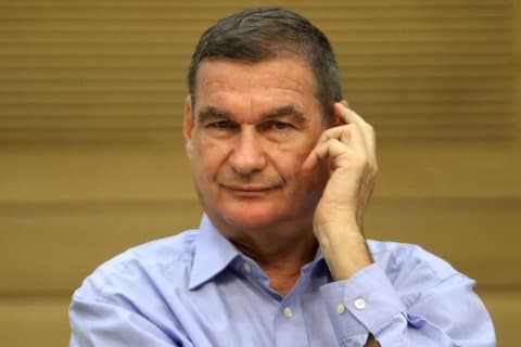 חיים רמון מעריך: זה מה שהוא יעשה אם הוא לא ישיג 61 מנדטים