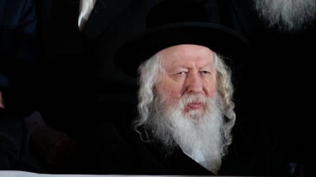 האדמו"ר מגור הכריע להצביע ג' - אבל השמיט את ההוראה הדרמטית