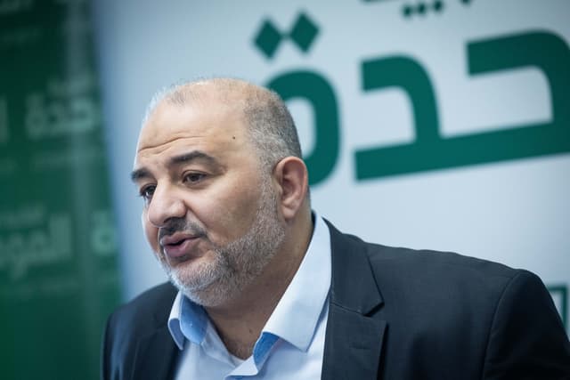 העיתונאי הוותיק חושף: "אצביע למנסור עבאס בבחירות"