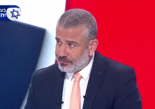 פאנליסט הפטריוטים מגן על ינון מגל: "לא כינוי גזעני"