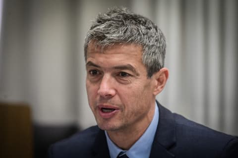 יועז הנדל מבהיר: "לא נשב בממשלה כזו"