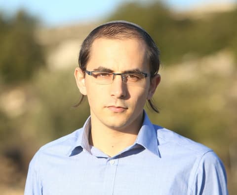 הרב אברהם סתיו מפתיע: ״ודאי שאני רוצה שהם יהיו בממשלה״