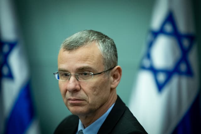 יריב לוין בתגובה ראשונה לשמועות סביבו