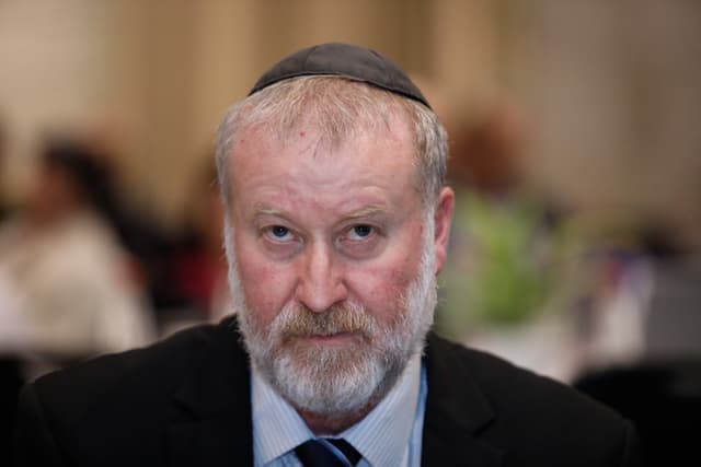 אופס: זה מה שחשב השר הבכיר מהליכוד אחרי הגשת האישום נגד נתניהו