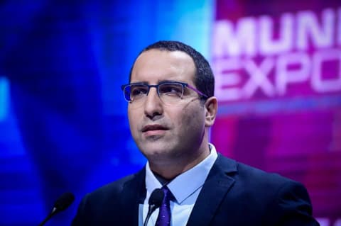 ירון אברהם: "אני בעד תפילין שלא יהיה ספק, אבל..."