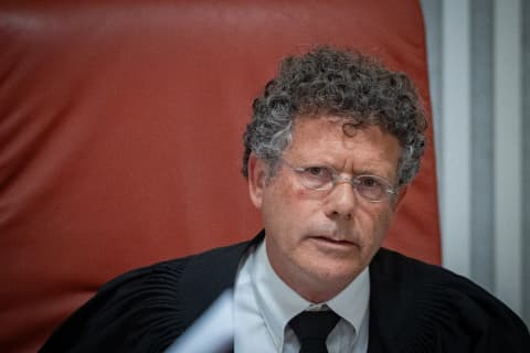 יום הולדת שמח: עשרה דברים שלא ידעתם על יצחק עמית