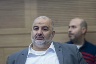 מנסור עבאס בתגובה ראשונה לדרמה הפוליטית