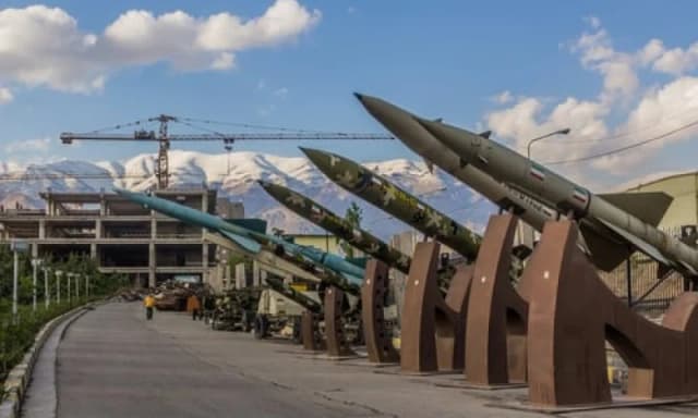 מומחה לאיראן מעריך: ״לדעתי זה עניין של כמה שבועות״