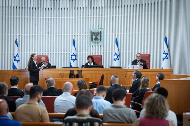 ניצחון לבן גביר: שופטי בג"ץ בהחלטה כואבת ליאיר גולן