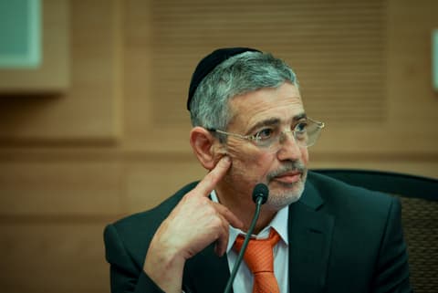 מנכ"ל הרבנות הראשית דורש חקירה נגד עיתונאית "הארץ"
