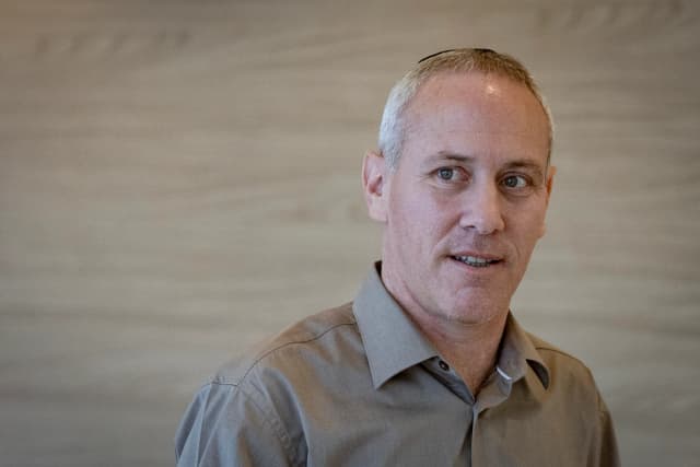 חילי טרופר מתייחס לשמועות הקשות שהופצו נגדו