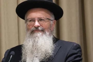 הרב שמואל אליהו לחבריו של התלמיד שנהרג: "זה חלק מהמלחמה"